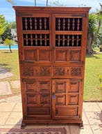 Kast - Vurenhout - Spaans-koloniale revival, Antiek en Kunst, Curiosa en Brocante