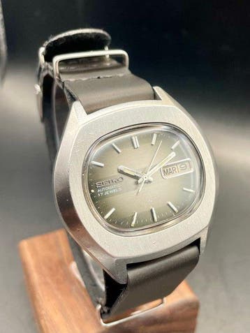 Seiko - TV dial 7009-5001 - Zonder minimumprijs - 712661 -