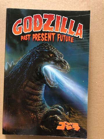 Graphic Novel - Godzilla - Past, Present, Future - zeldzaam, Ophalen of Verzenden, Superheld, Gebruikt, Boek of Spel