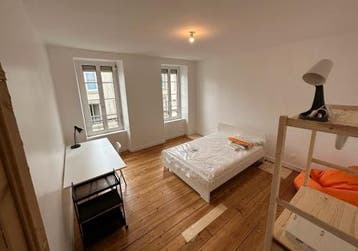 Te Huur Studio Oudegracht In Utrecht, Huizen en Kamers, 20 tot 35 m², Utrecht