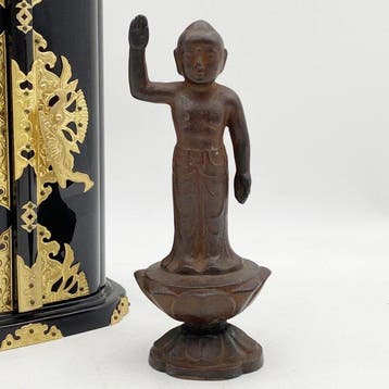 Beeld, Tanjbutsu (Birth of the Buddha) in a zushi shrine -