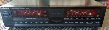 Technics - SH-E66 7-Band with Dual Spectrum Analyzer Display, Nieuw