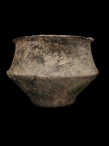 Etruscan - Etruskische bronzen vaas - 600/300 v. Chr.