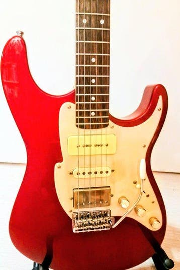 Fret King Corona - Gitaar/ bas synthesizer - India - 2022, Nieuw