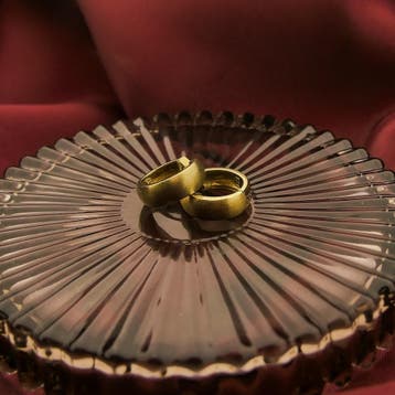 Gouden oorringen (Oorbellen), Ophalen of Verzenden, Gebruikt, Overige kleuren, Goud