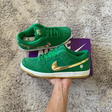Nike SB - Dunk Low SB - Low-top sneakers - Maat: EU 42 -, Nieuw