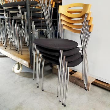 JMT kantinestoel - zwarte stof/houten rug, Huis en Inrichting, Stoelen, Ophalen of Verzenden, Nieuw