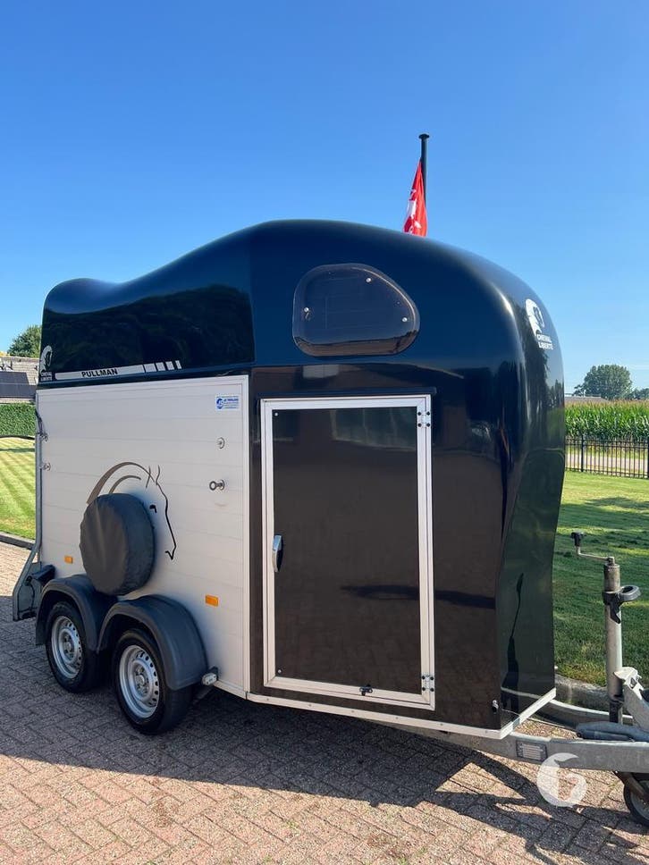Vol-alu Cheval Liberte 1,5 paards met zadelkamer!, Dieren en Toebehoren, Paarden en Pony's | Trailers en Aanhangwagens, 2-paards trailer