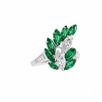 Ring - 18 karaat Witgoud - 4.50ct. tw. Smaragd - Diamant, Nieuw