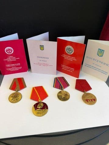 Oekraïne, Kavel Sovjet- & Oekraïense Medailles (4 sets) -