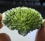 Moldaviet van topkwaliteit Gem Green en heel mooie textuur!