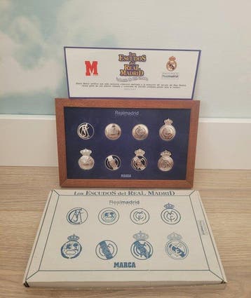 Colección completa. - Witgouden emblemen Real Madrid, Nieuw