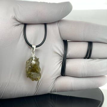 Zilver - Hanger - Natuurlijke chroomturmalijn