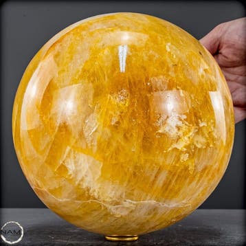 Natuurlijke Golden-Healer-kwartsbal – warm licht, innerlijke