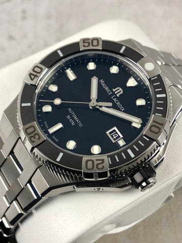 Maurice Lacroix - Aikon Automatic Venturer -, Nieuw