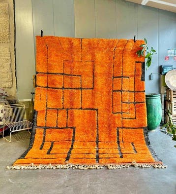 Sculpturale Oranje Beni M’rirt – Hedendaags Marokkaans, Huis en Inrichting, Nieuw