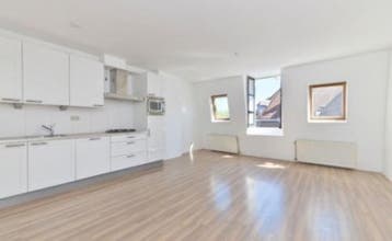 Te Huur Studio Julianaweg In Utrecht, Huizen en Kamers, 20 tot 35 m², Utrecht