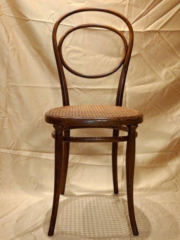 Rare Thonet chair - model Nr. 10, period circa 1865, early
