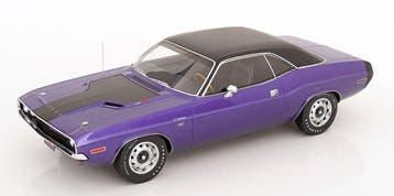 Otto Mobile 1:12 - Modelauto - Dodge Challenger R/T (1970), Nieuw