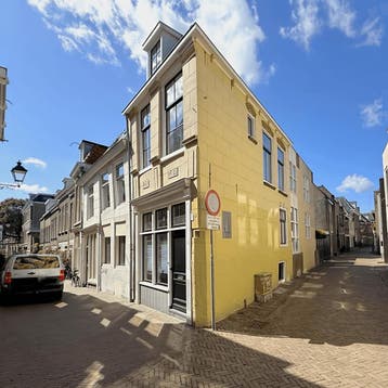 Huis in Leeuwarden gevonden voor €2095,- pm, Leeuwarden