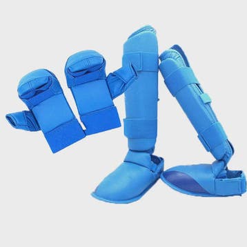 Karate Sparring Set: Hand- en Scheenbeschermers voor Trainin, Verzenden, Nieuw