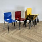 complete set van 10  kantinestoelen, blauw - geel en rood, Ophalen of Verzenden, Gebruikt, Zwart