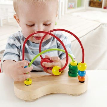 Hape Kralenspiraal educatief speelg van €19,99 voor €17,99, Ophalen of Verzenden, Nieuw