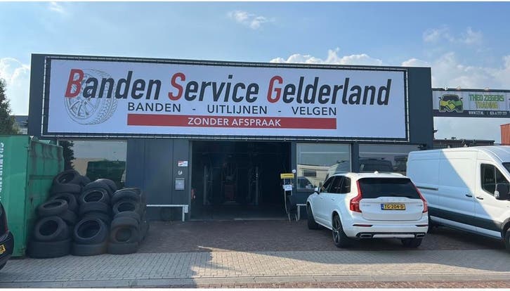 165 70 10 hoge laadindex banden incl montage, Auto-onderdelen, Banden en Velgen, Band(en), Nieuw, Zomerbanden, Ophalen