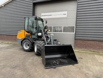 GIANT G2700 HD+ met cabine minishovel NIEUW, Zakelijke goederen, Machines en Bouw | Kranen en Graafmachines, Ophalen, Wiellader of Shovel