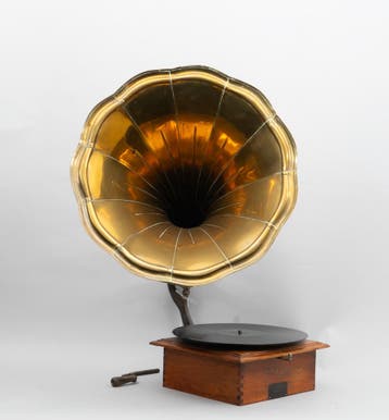 Een Pathephone, Frankrijk, ca. 1910, Gebruikt