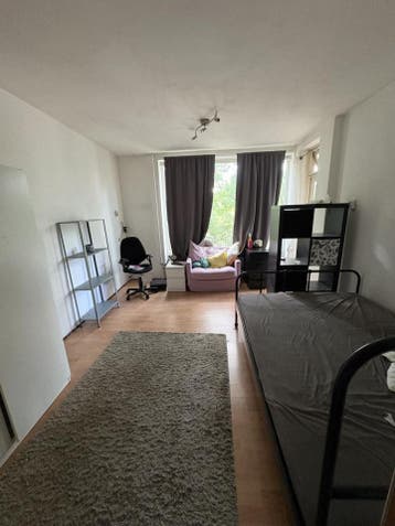 Kamer te huur in Smallingerland - 14 m² - 1 kamer(s), Overige regio's