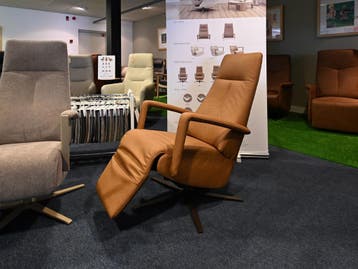 Sta op stoel Carrera in vol leder met Showroomkorting!, Moderne sta op stoel, Minder dan 75 cm, Nieuw, Ophalen of Verzenden