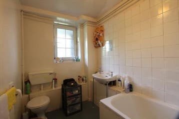 Te Huur Studio Cornelis Houtmanstraat In Den Haag, 20 tot 35 m², Den Haag