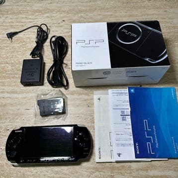 Sony - Playstation Portable (PSP) - Sony PSP-3000 Piano, Nieuw