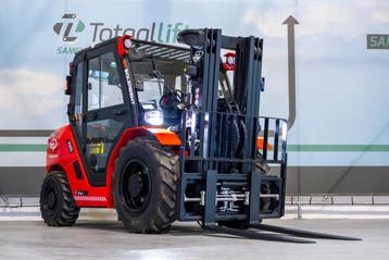 EP RTF25-4L1-HV - Ruw terrein heftruck - 2.500 KG, 2000 tot 3000 kg, Elektrisch, Ruwterrein, EP Equipment