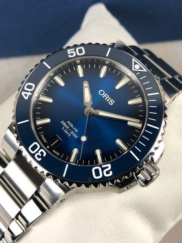 Oris - Aquis Date Calibre 400-2 Automatic - Zonder, Nieuw