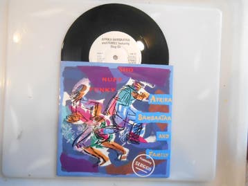 vinyl single 7 inch - Afrika Bambaataa And Family - Sho N..., Verzenden, Zo goed als nieuw, 7 inch, Pop