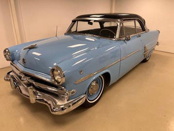 Ford USA - Crestline Victoria V8 Hardtop Coupé - NO RESERVE