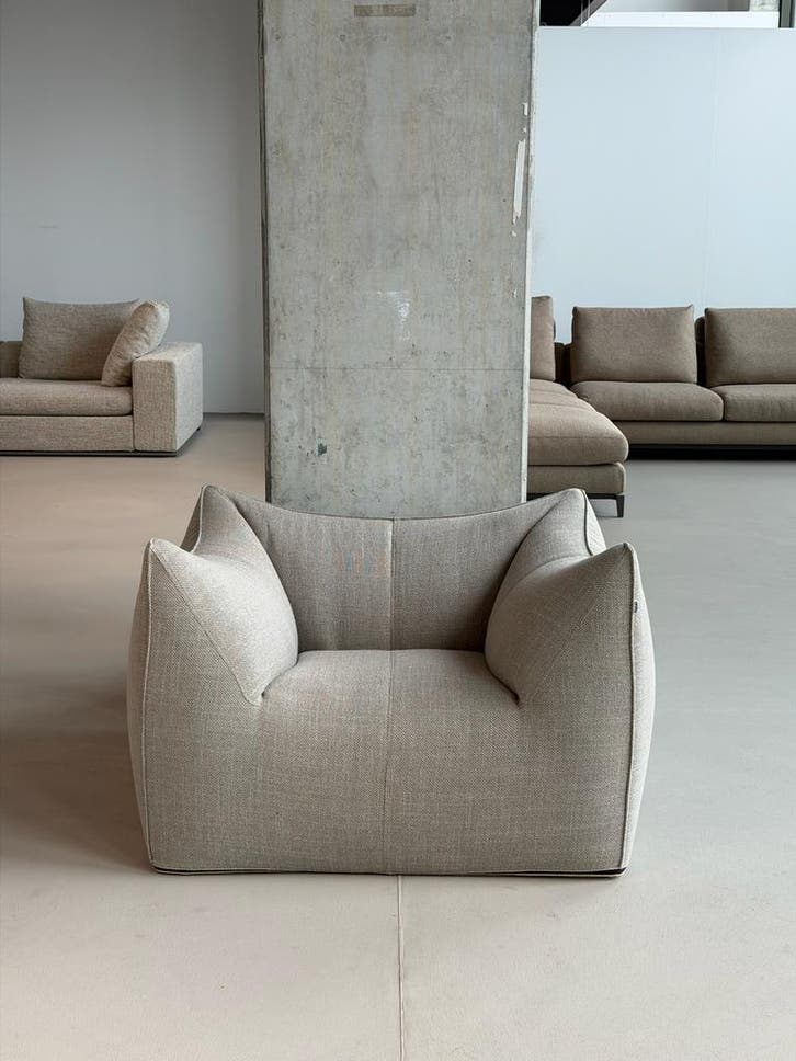 Vintage B&B Italia Le Bambole | NIEUWSTAAT + Garantie, Huis en Inrichting, Fauteuils, 100 tot 125 cm, 75 tot 100 cm, Zo goed als nieuw