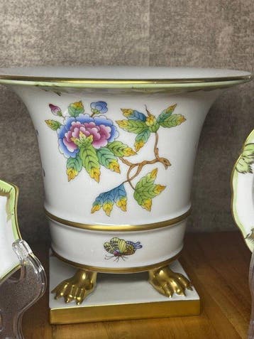 Herend - Vaas (3) - Empire-Vase 6402, Durchbruchkorb 7376 &, Antiek en Kunst