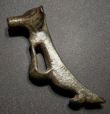 Oud-Romeins Brons Zeer zeldzame zoomorfe hanger met