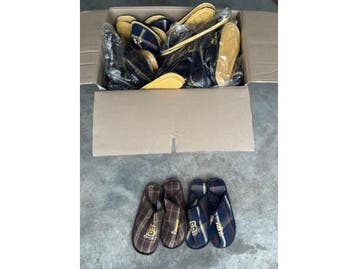 Veiling - 42x Complete Partij Heren Slippers | Nieuw | 42 Pa, Nieuw