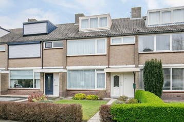 Te huur: Huis Tolhuislaan in Etten-Leur, Noord-Brabant, Etten-Leur
