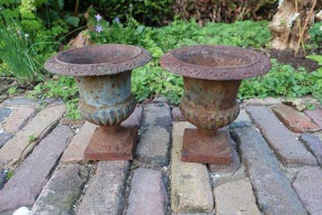 Jardinière (2) - Gietijzer - tuinvaas blauw patina, Antiek en Kunst, Curiosa en Brocante