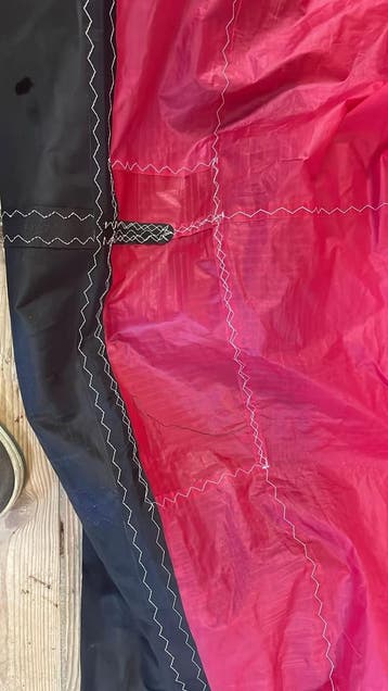 2025 North Reach Kite 15m Rubine Red R, Ophalen of Verzenden, Gebruikt, 15 m², Kite