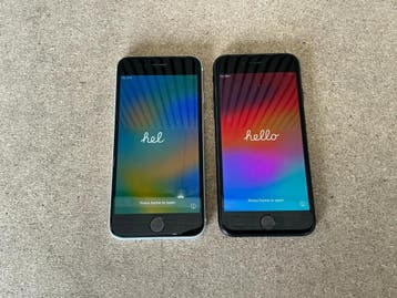 Online veiling: Apple, iPhone SE (2022), smartphone (2, Telecommunicatie, Mobiele telefoons | Apple iPhone, Nieuw