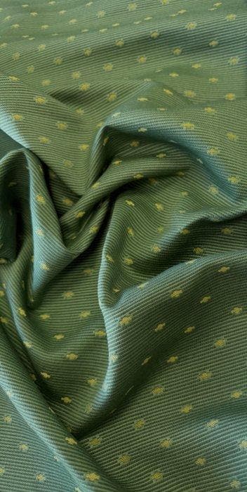 SSA-Pregiato jacquardweefsel met horizontale micro-ribbels