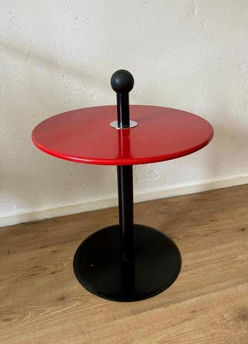 IKEA - Bijzettafel - VI - Staal