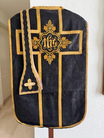 Religieuze en spirituele objecten (2) - Zijde, Stof,
