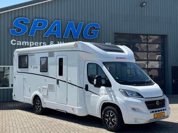 Dethleffs Just T7052 EB, 9G Automaat ,Enkele bedden, garage, Automaat, Ringverwarming, Fiat, 7 tot 8 meter